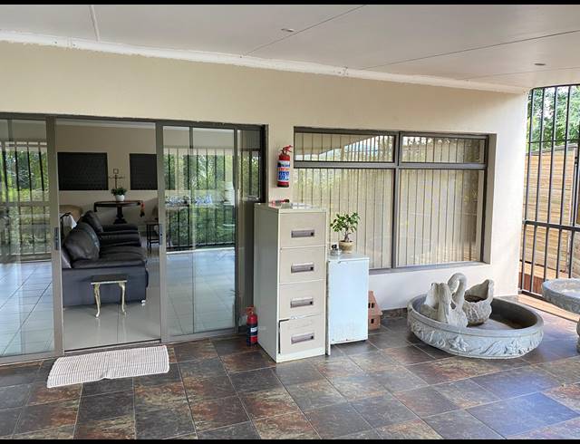 3M² BED & BREAKFAST FOR SALE IN SONHEUWEL EXT 1